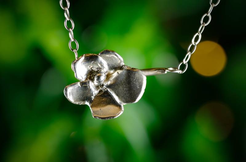 Bloom Flower Halskette Aus Sterling Silber von abbyjoyjewelry