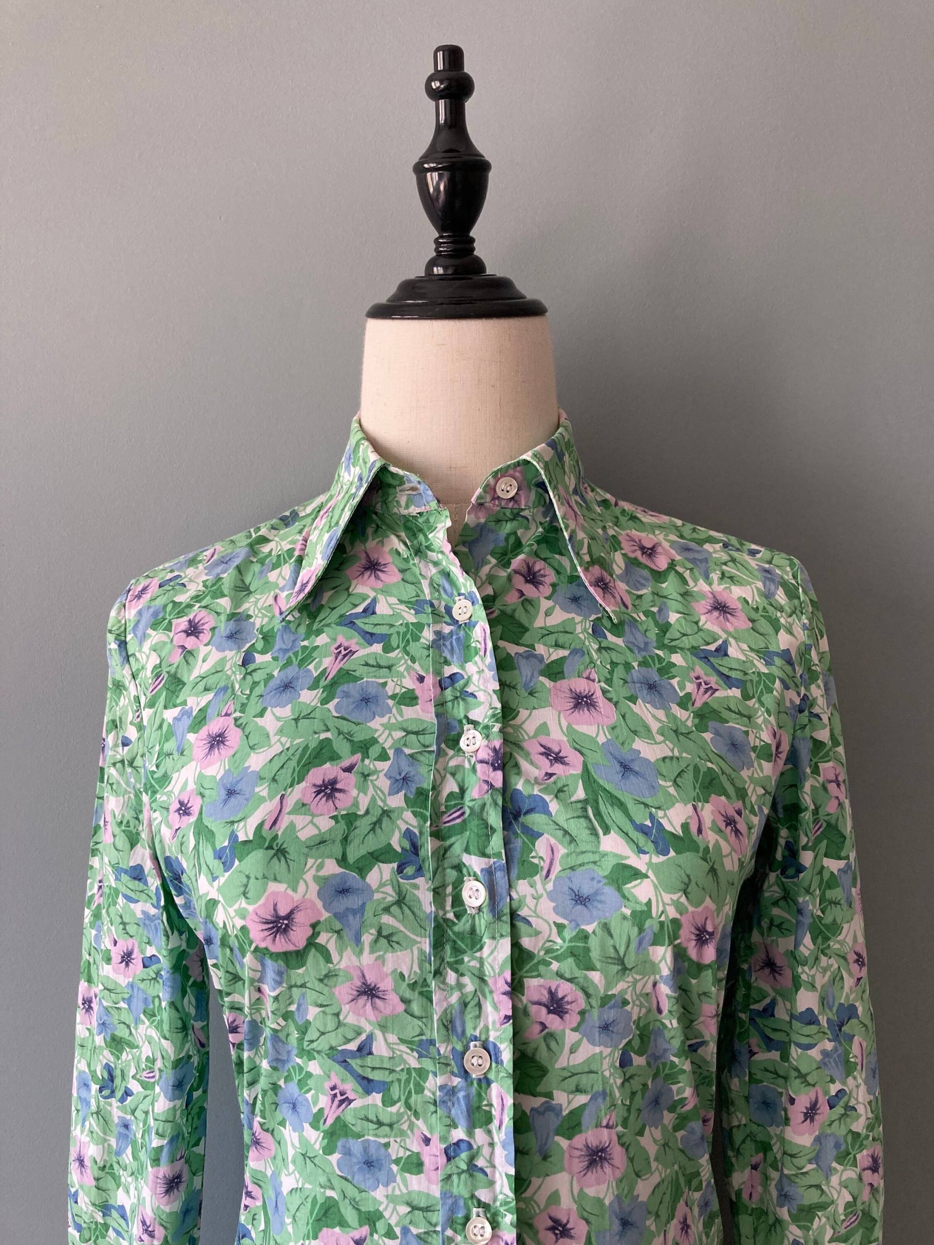 Cacharel 1970Er Grün Rosa Blumen Baumwollshirt/Extra Klein Cacharel 1970Er Grün Rosa Blumen Baumwollshirt/Extra Klein von acapulco78vintage