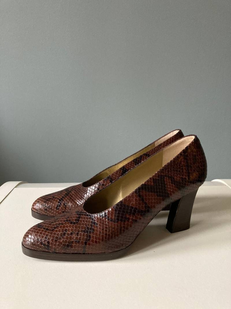 Yves Saint Laurent 1980Er Python Braun Leder Pumps/Eu 38 Yves Saint Laurent 1980Er Python Braun Leder Pumps/Eu 38 von acapulco78vintage