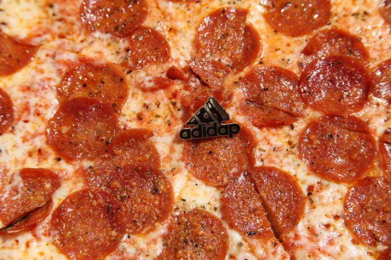 3 Stück Gold Anstecknadel von adidap