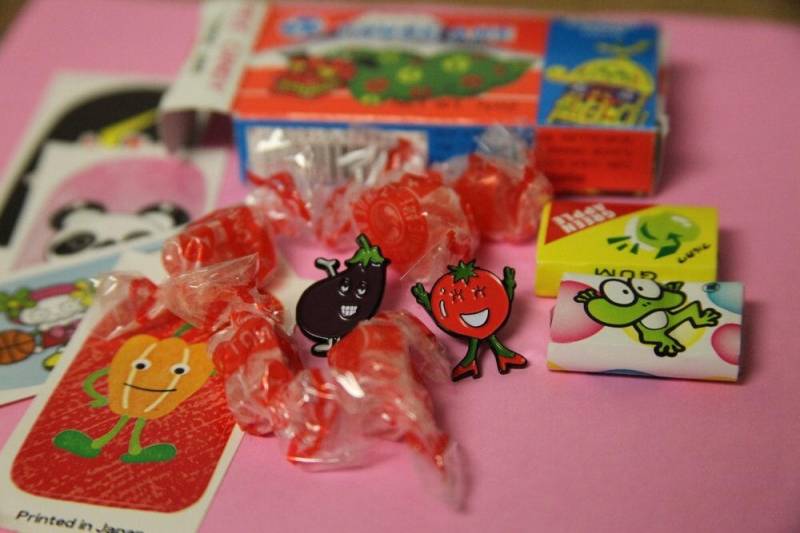 Ms Tomate & Aubergine Revers-Pin-Set von adidap