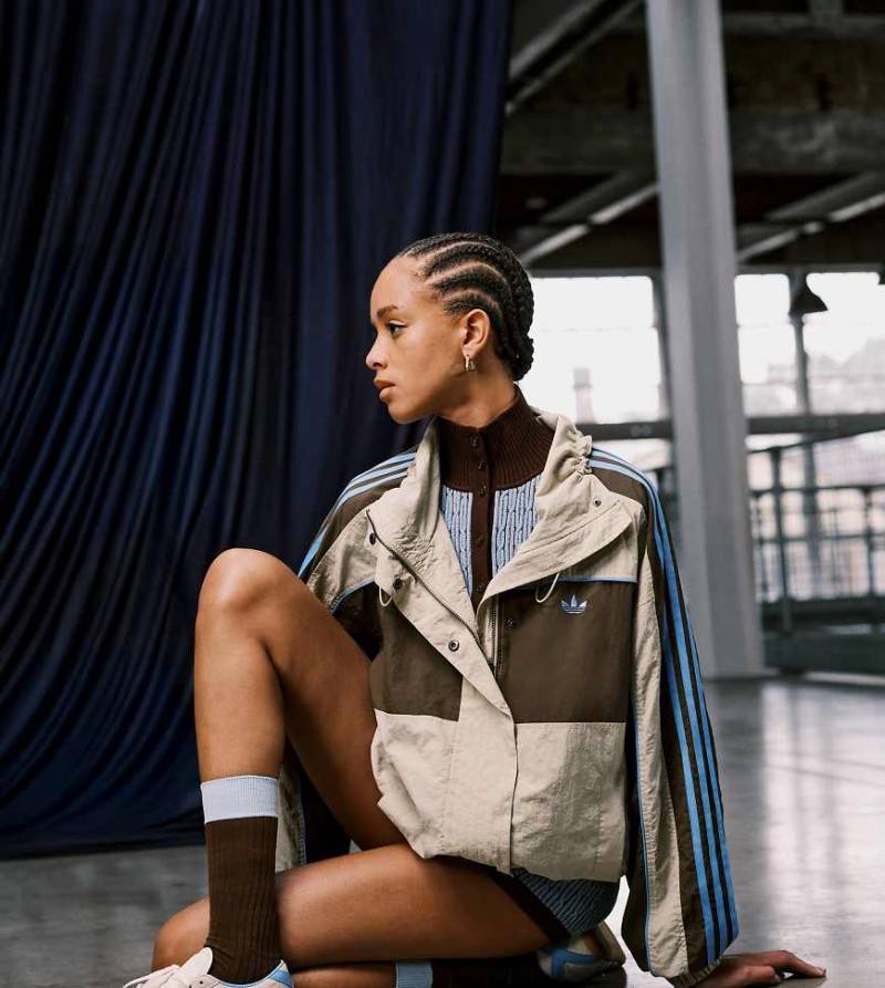 adidas Originals x ASOS - Oversize-Trainingsjacke aus Nylon in Beige mit Farbblockmuster-Neutral von adidas Originals x ASOS
