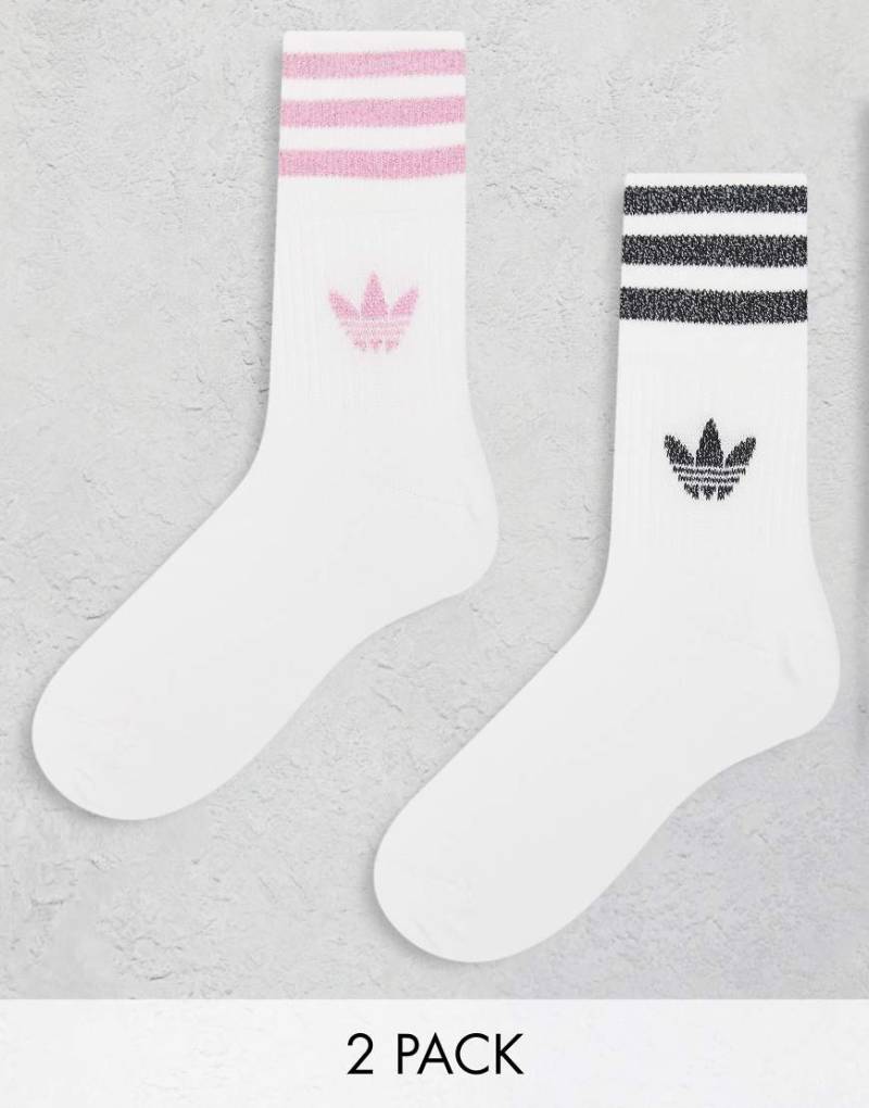 adidas Originals - 2er-Pack mittellange Socken in Weiß mit Dreiblatt-Logo von adidas Originals