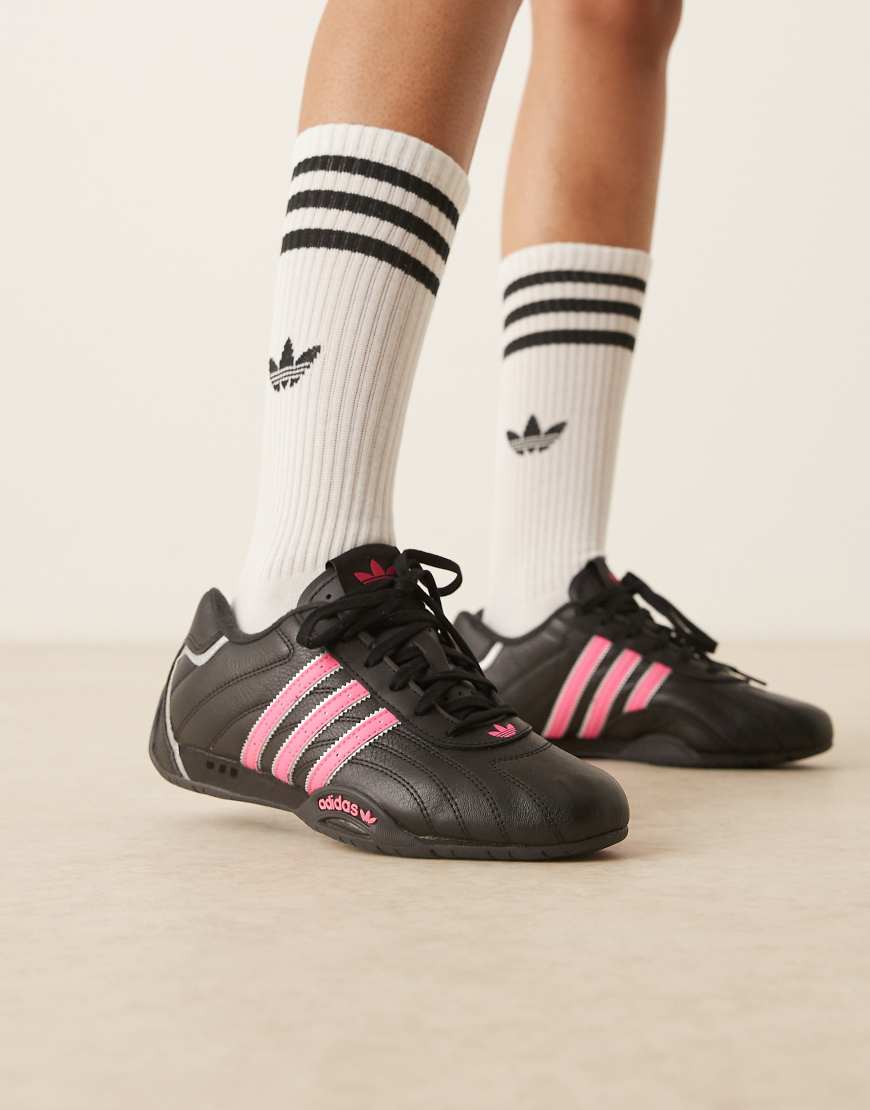 adidas Originals - AdiRacer Low - Sneaker in Schwarz und Rosa adidas Originals - AdiRacer Low - Sneaker in Schwarz und Rosa von adidas Originals