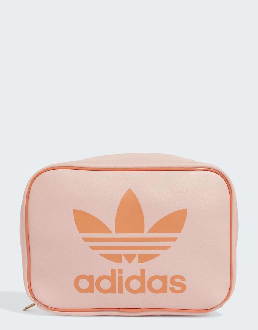 adidas Originals - Adicolor - Kulturbeutel in Glow Pink-Rosa von adidas Originals