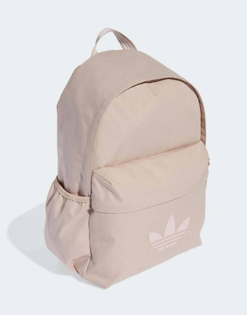 adidas Originals - Adicolor - Rucksack in Wonder-Taupe-Neutral von adidas Originals