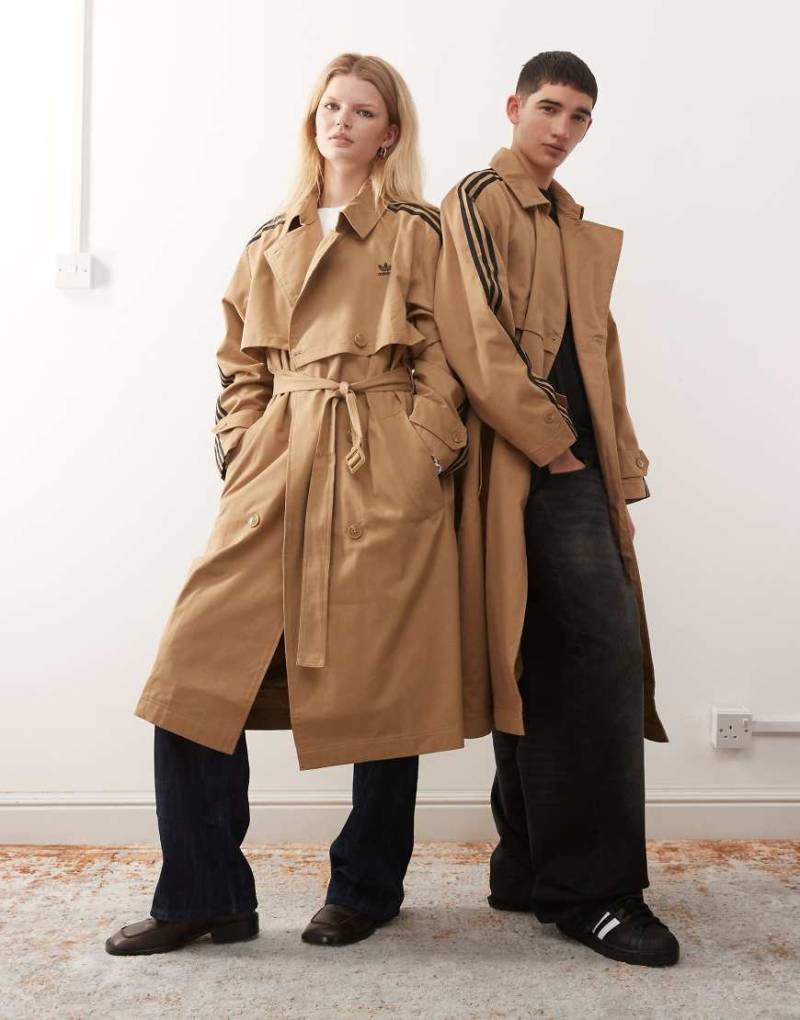 adidas Originals - Adicolor - Trenchcoat in Beige-Schwarz von adidas Originals