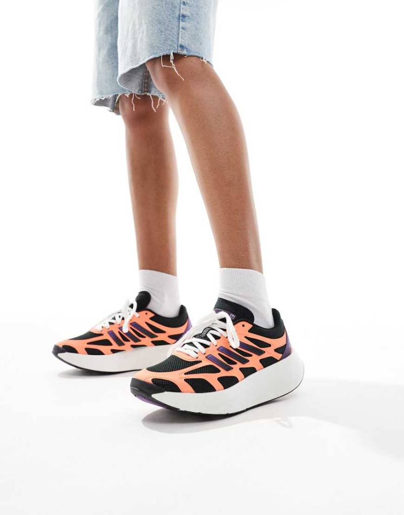 adidas Originals - Adizero Aruku - Schuhe in Core Black / Active Purple-Schwarz von adidas Originals