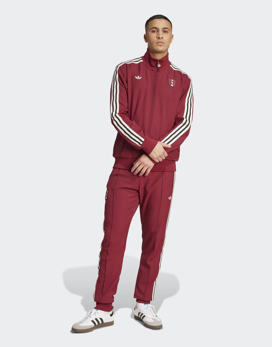 adidas Originals - Ajax Amsterdam Anniversary - Trainingshose in Team-College-Burgunderrot 2 von adidas Originals