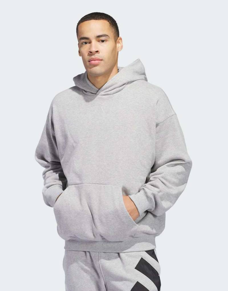 adidas Originals - Anthony Edwards Seasonal - Kapuzenpullover in Medium Grey Heather mit Grafik-Grau adidas Originals - Anthony Edwards Seasonal - Kapuzenpullover in Medium Grey Heather mit Grafik-Grau von adidas Originals