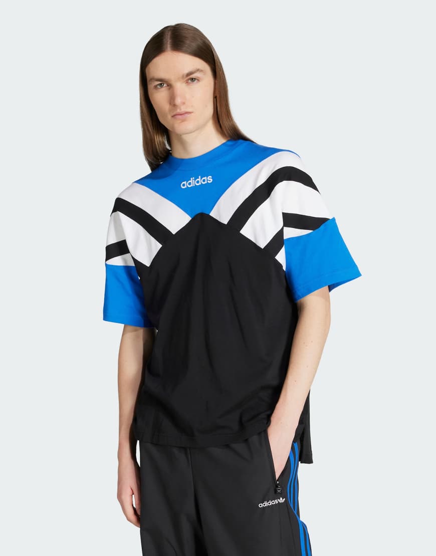 adidas Originals - Archive Cutline - T-Shirt in Schwarz/Blau adidas Originals - Archive Cutline - T-Shirt in Schwarz/Blau von adidas Originals