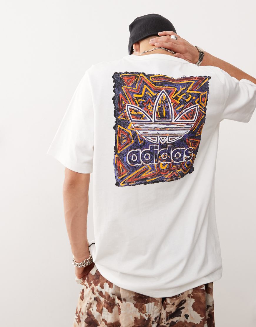 adidas Originals - Archive - T-Shirt in Weiß mit Grafik adidas Originals - Archive - T-Shirt in Weiß mit Grafik von adidas Originals