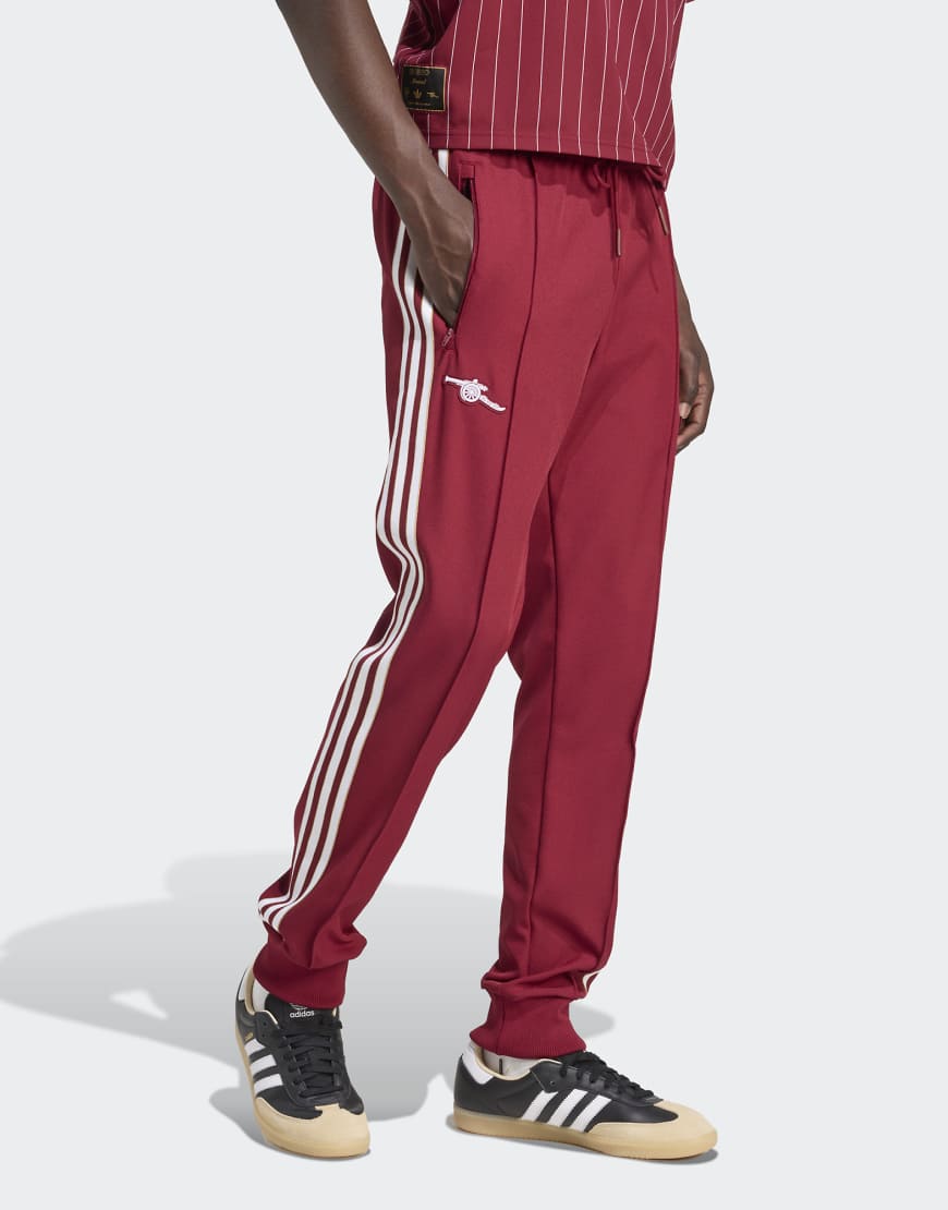 adidas Originals - Arsenal Terrace Icons - Trainingshose in Team-College-Burgunderrot 2 von adidas Originals