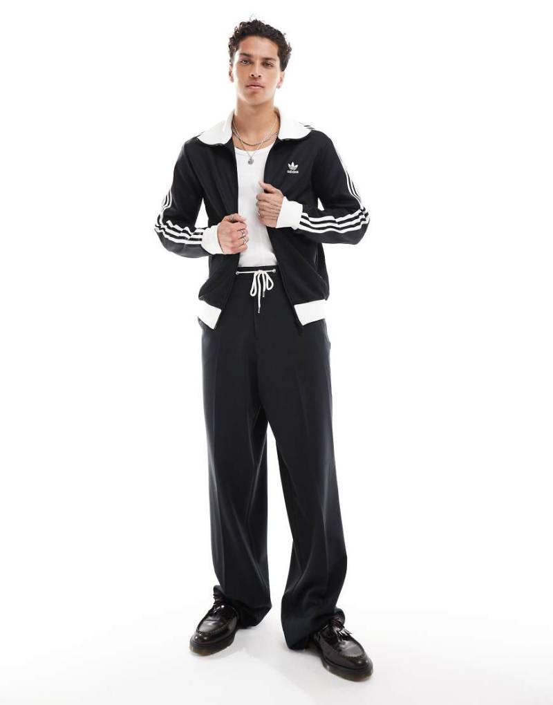 adidas Originals - Classics - Trainingsoberteil in Schwarz von adidas Originals