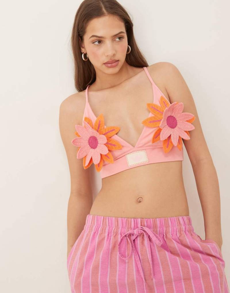 adidas Originals - Bustier aus Häkelware mit Blumenmuster-Weiß von adidas Originals