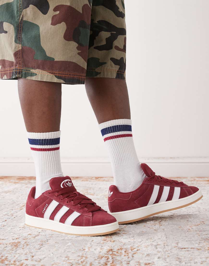 adidas Originals - Campus - Sneaker in Kastanienbraun und Weiß mit Gummisohle im Stil der 00er-Jahre-Rot adidas Originals - Campus - Sneaker in Kastanienbraun und Weiß mit Gummisohle im Stil der 00er-Jahre-Rot von adidas Originals