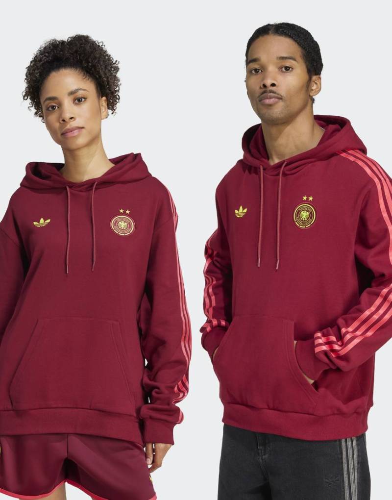 adidas Originals - Deutschland - Kapuzenpullover in Team Coll Burgunderrot 2 von adidas Originals