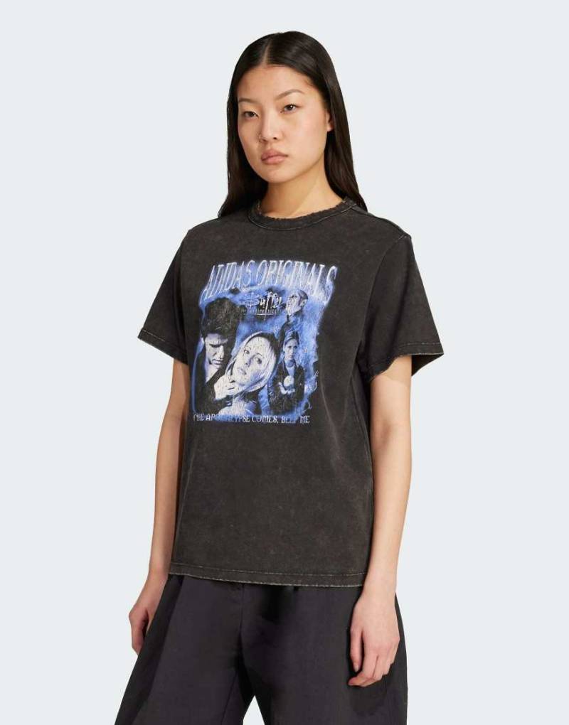 adidas Originals - Disney - T-Shirt in Schwarz mit „Adidas 20th Century Fox"-Print von adidas Originals