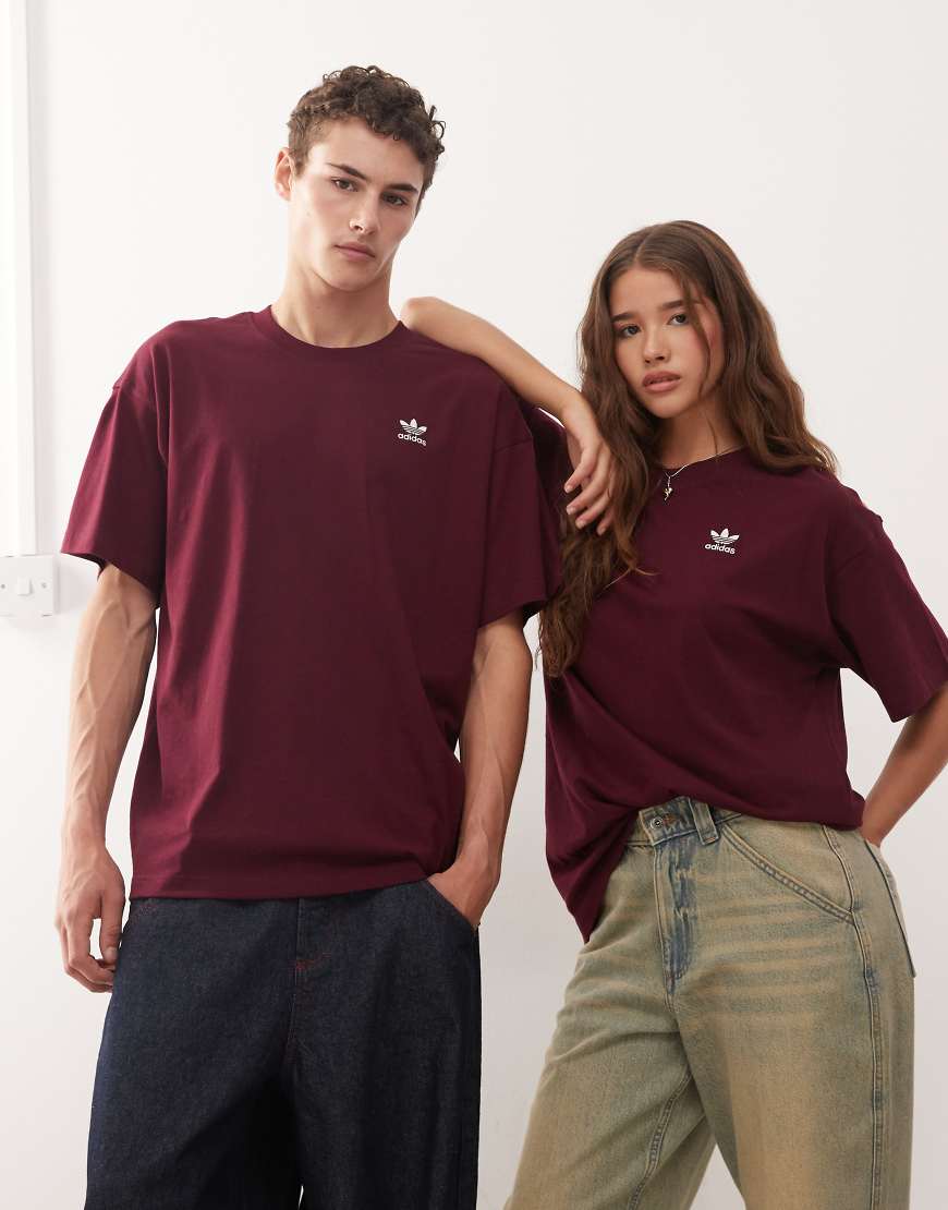 adidas Originals - Essentials - Oversize-T-Shirt in Burgunderrot von adidas Originals