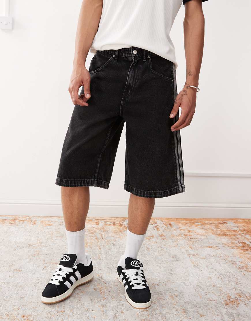 adidas Originals - Firebird - Jeansshorts in Schwarz von adidas Originals