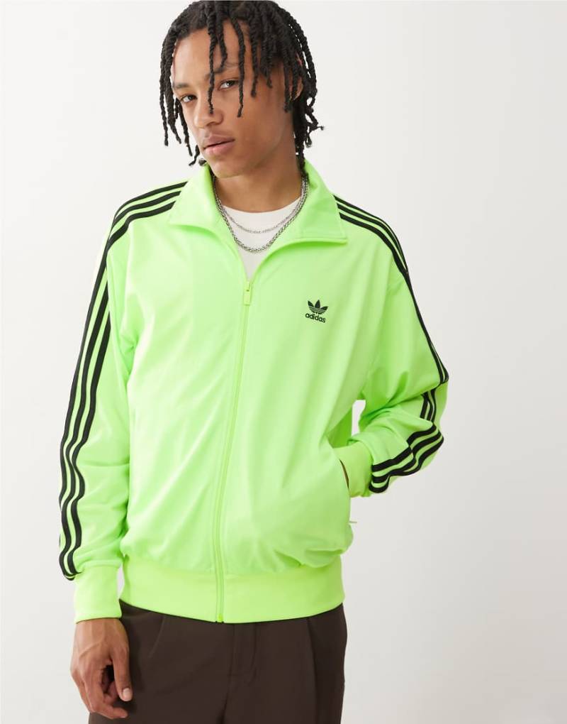 adidas Originals - Firebird - Trainingsjacke in Grün und Schwarz von adidas Originals