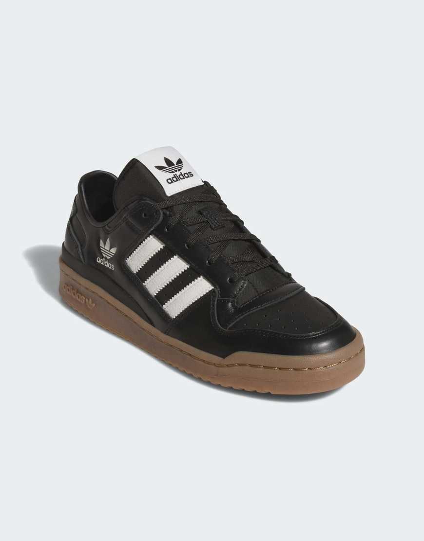 adidas Originals - Forum Low - Schuhe in Core Black / Cloud White / Gum-Schwarz adidas Originals - Forum Low - Schuhe in Core Black / Cloud White / Gum-Schwarz von adidas Originals