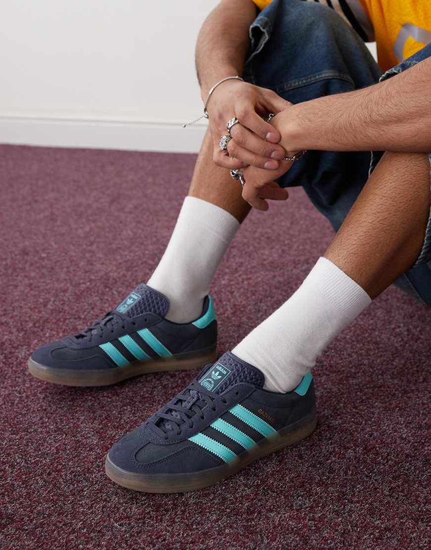 adidas Originals - Gazelle Indoor - Sneaker in Marineblau und Blau adidas Originals - Gazelle Indoor - Sneaker in Marineblau und Blau von adidas Originals