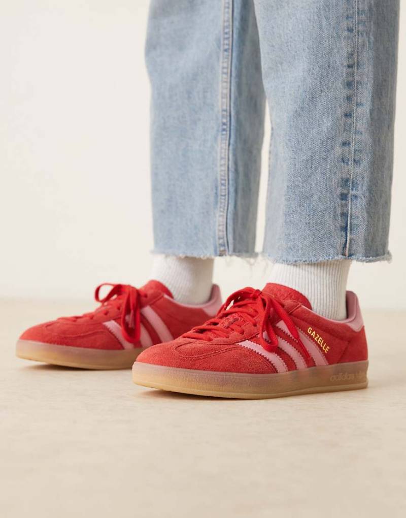 adidas Originals - Gazelle Indoor - Sneaker in Rot und Rosa von adidas Originals