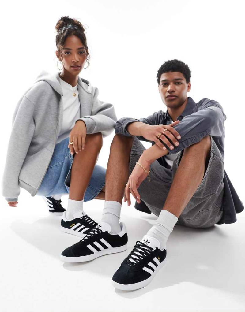 adidas Originals - Gazelle - Sneaker in Schwarz mit Detail in Weiß von adidas Originals