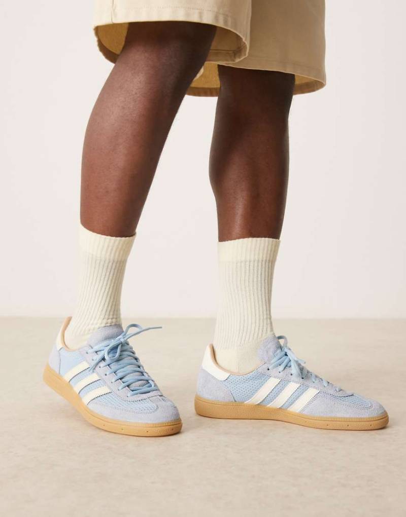 adidas Originals - Handball Spezial - Sneaker in Blau und Cremeweiß mit Gummisohle von adidas Originals