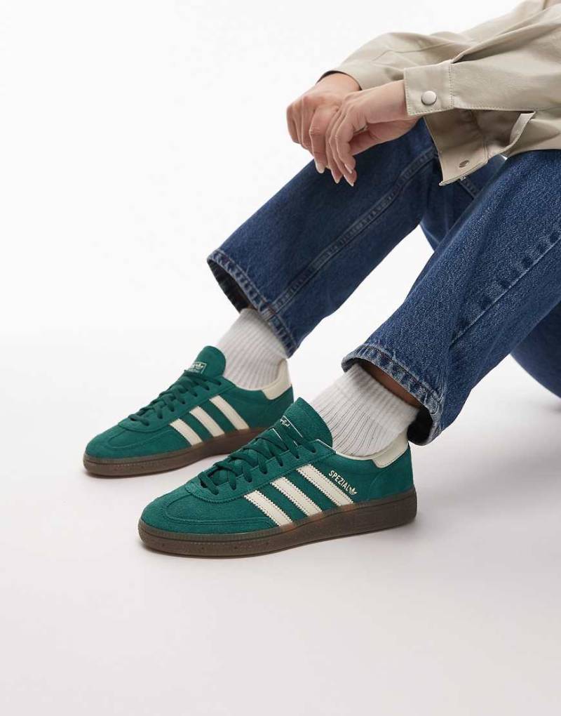 adidas Originals - Handball Spezial - Sneaker in Dunkelgrün mit Gummisohle von adidas Originals