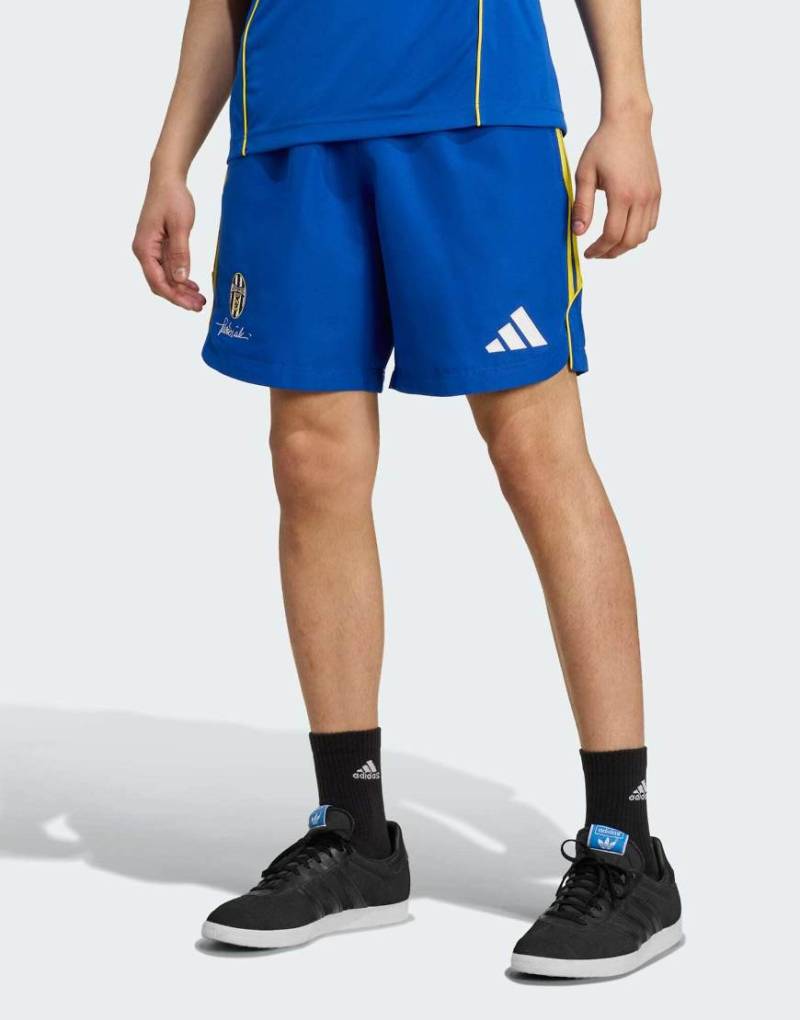 adidas Originals - Juventus Vialli Pack - Shorts in Königsblau von adidas Originals