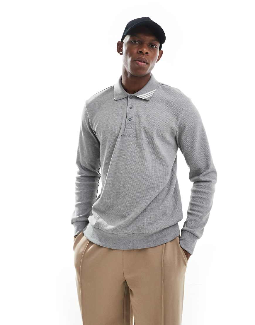 adidas Originals - Langärmliges Polohemd in Heidegrau adidas Originals - Langärmliges Polohemd in Heidegrau von adidas Originals