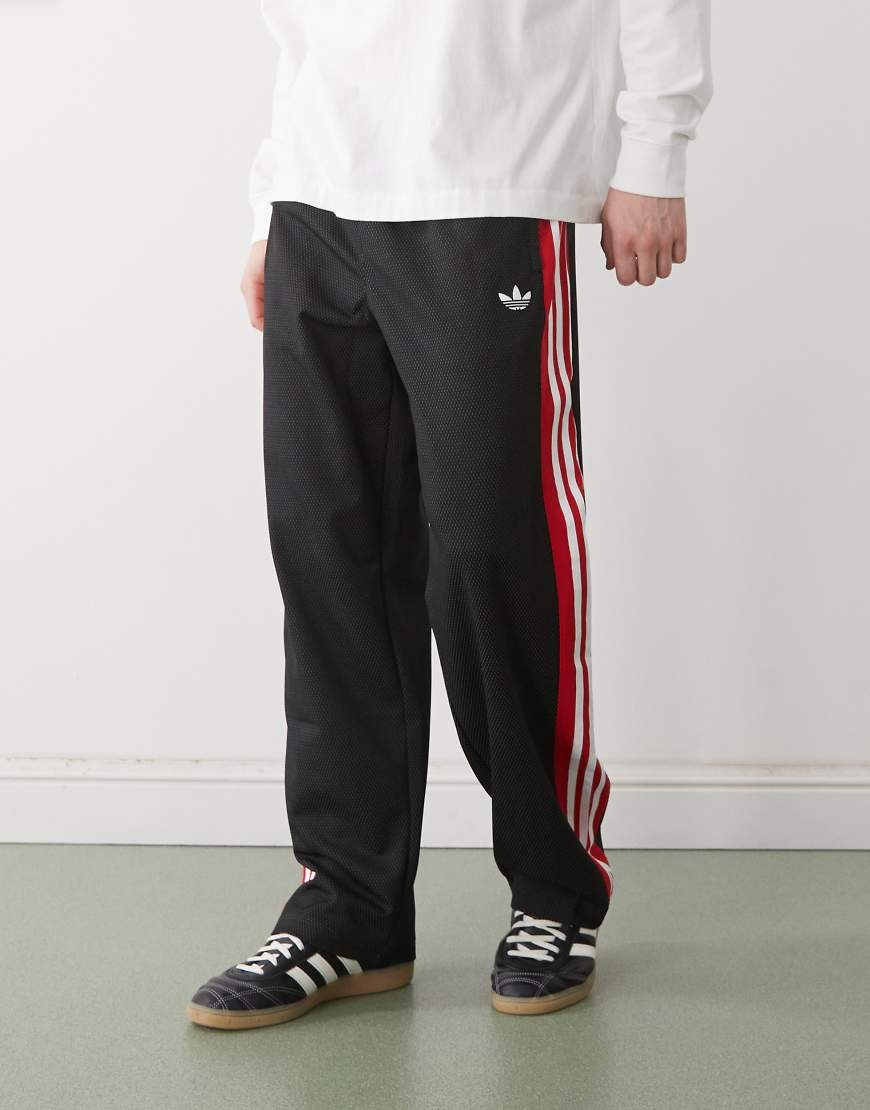adidas Originals - Loose - Locker geschnittene Trainingshose aus Netzstoff in Schwarz von adidas Originals