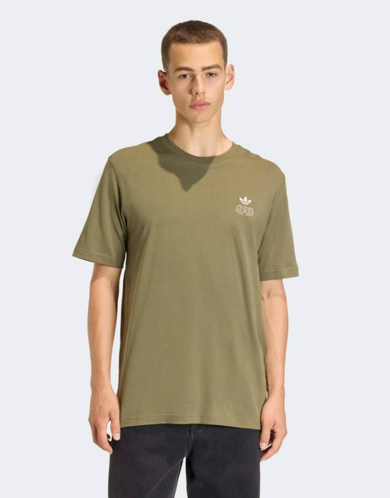 adidas Originals - Oktoberfest - T-Shirt in Olive Strata-Grün von adidas Originals