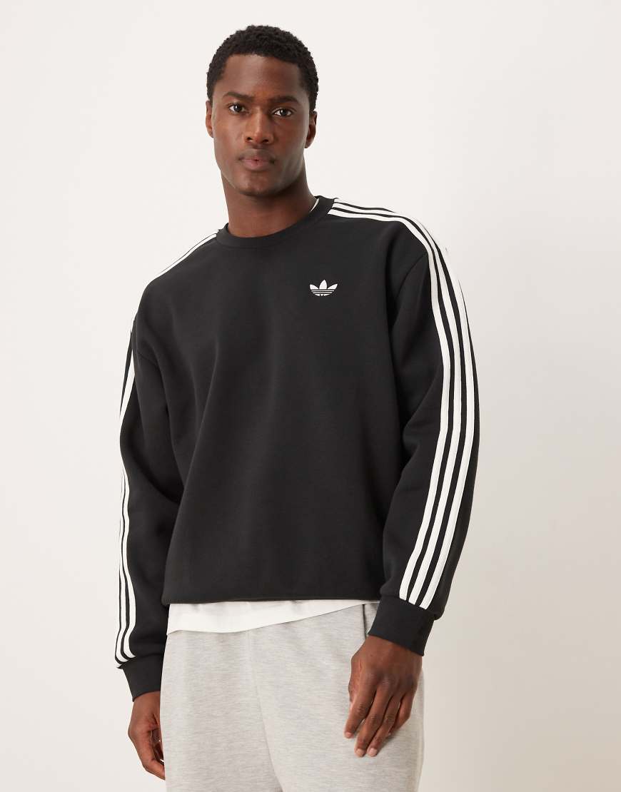 adidas Originals - Oversize-Sweatshirt in Schwarz mit den drei Streifen von adidas Originals