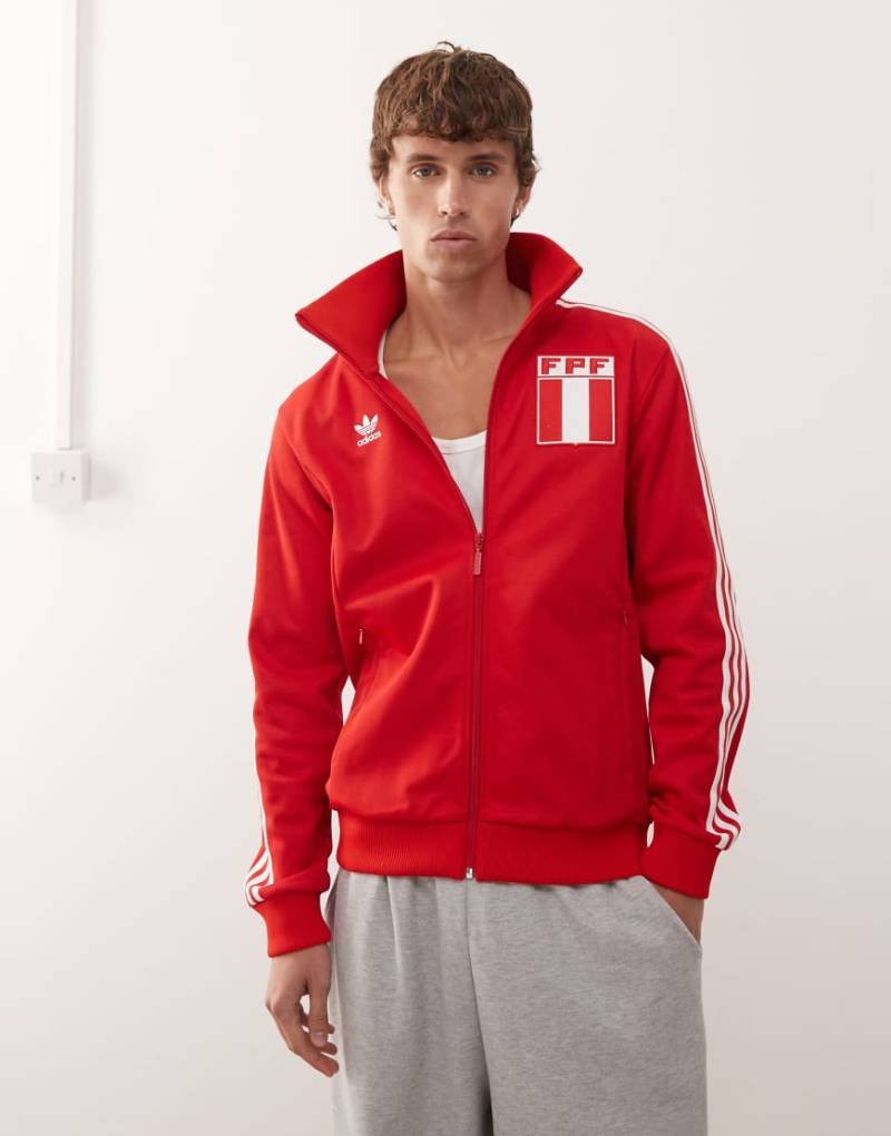 adidas Originals - Peru - Trainingsoberteil in Better Scarlet-Rot adidas Originals - Peru - Trainingsoberteil in Better Scarlet-Rot von adidas Originals