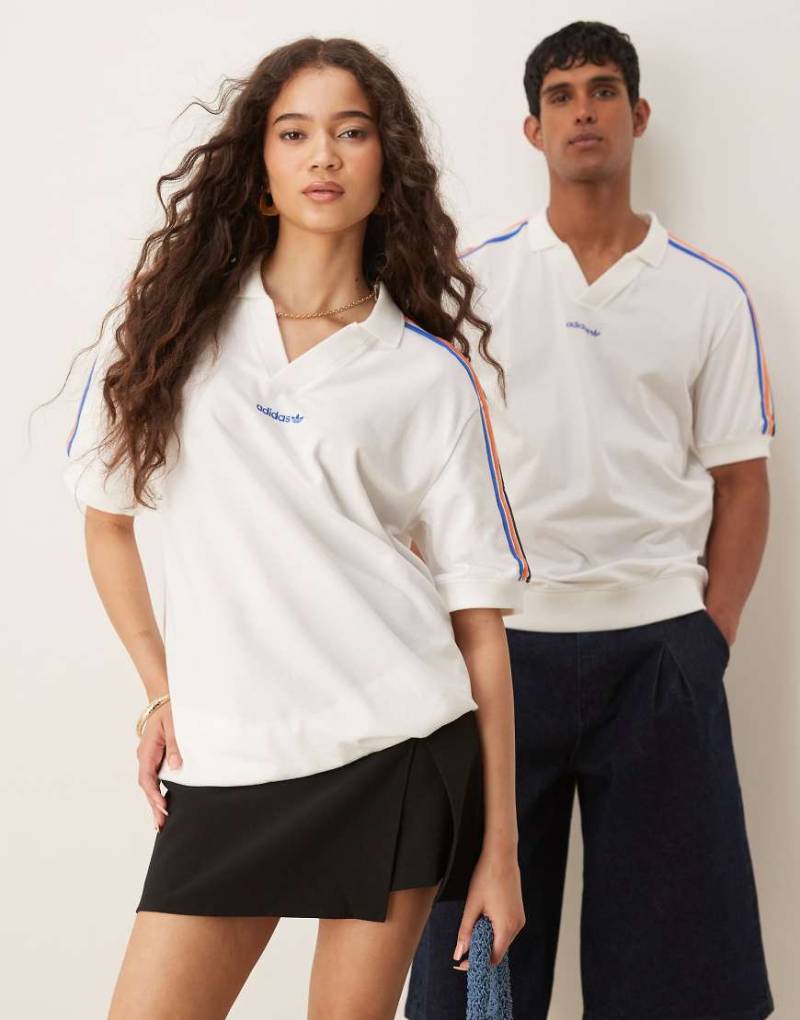 adidas Originals - Polohemd in Weiß adidas Originals - Polohemd in Weiß von adidas Originals