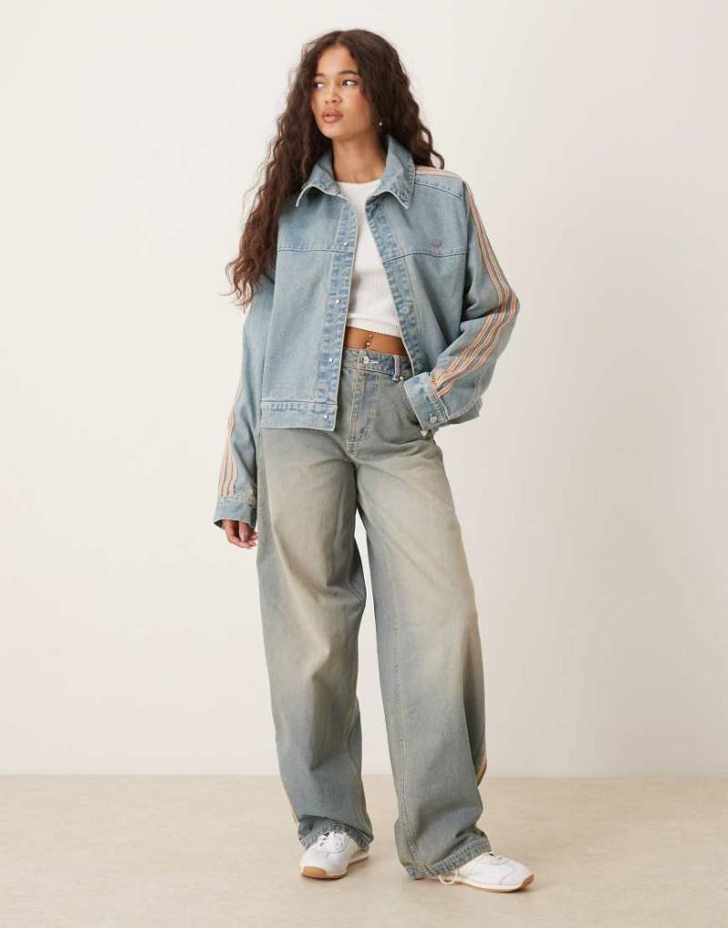 adidas Originals - Premium Essentials - Jeans-Marineblau von adidas Originals