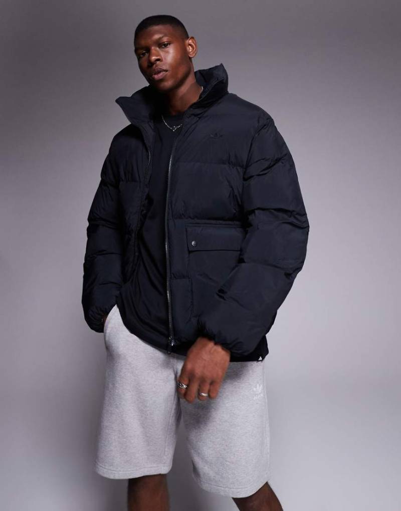 adidas Originals - Puffermantel in Schwarz von adidas Originals