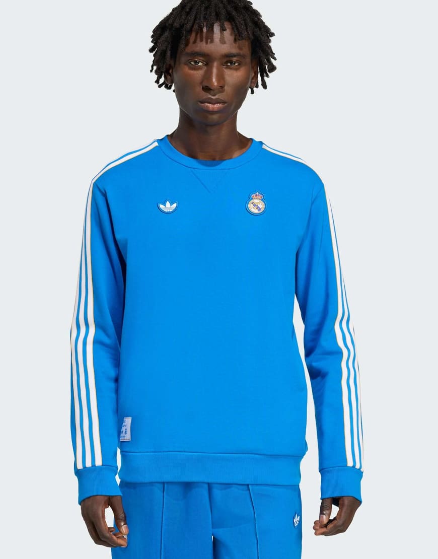 adidas Originals - Real Madrid Terrace Icons - Sweatshirt in Blue Bird/Weiß-Blau von adidas Originals