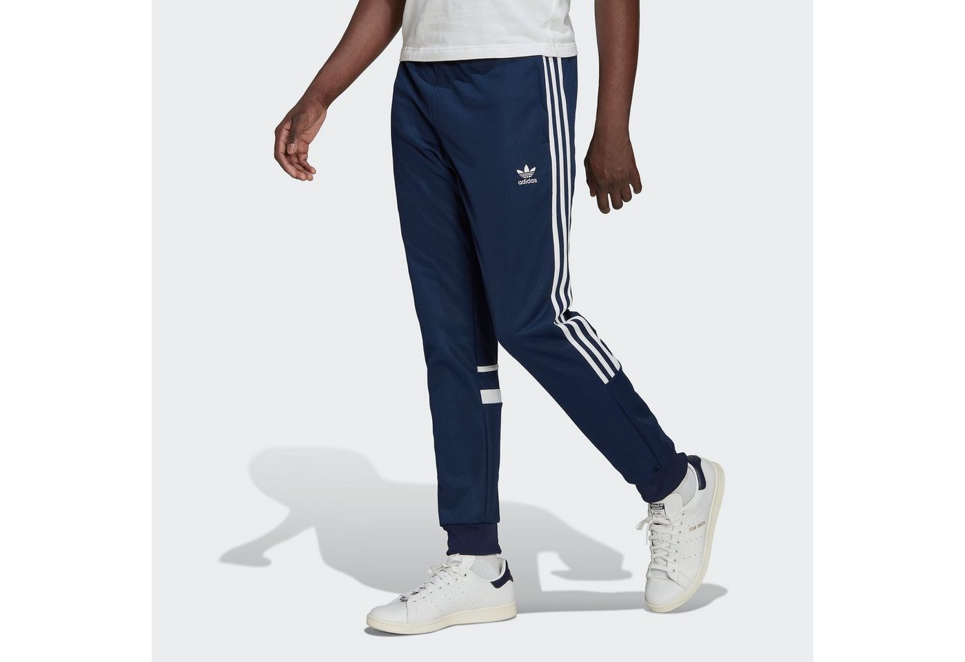 adidas Originals Sporthose ADICOLOR CLASSICS CUTLINE HOSE (1-tlg) adidas Originals Sporthose ADICOLOR CLASSICS CUTLINE HOSE (1-tlg) von adidas Originals
