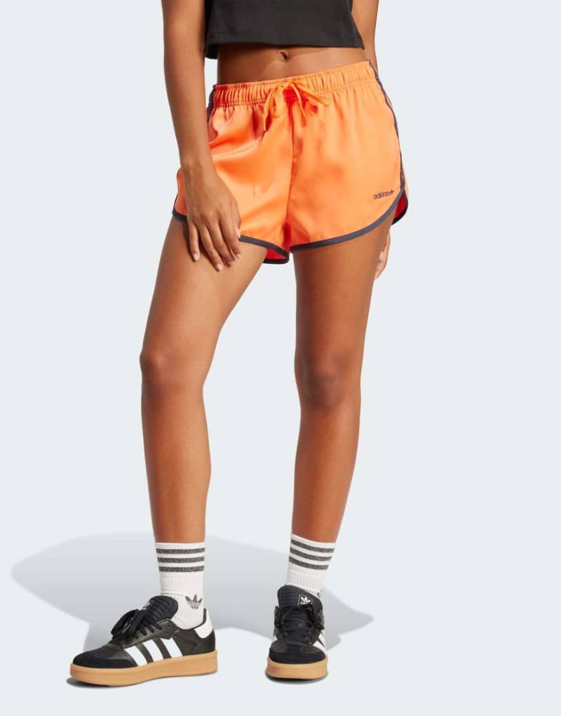 adidas Originals - Sprinter-Shorts in Semi-Solar-Orange adidas Originals - Sprinter-Shorts in Semi-Solar-Orange von adidas Originals