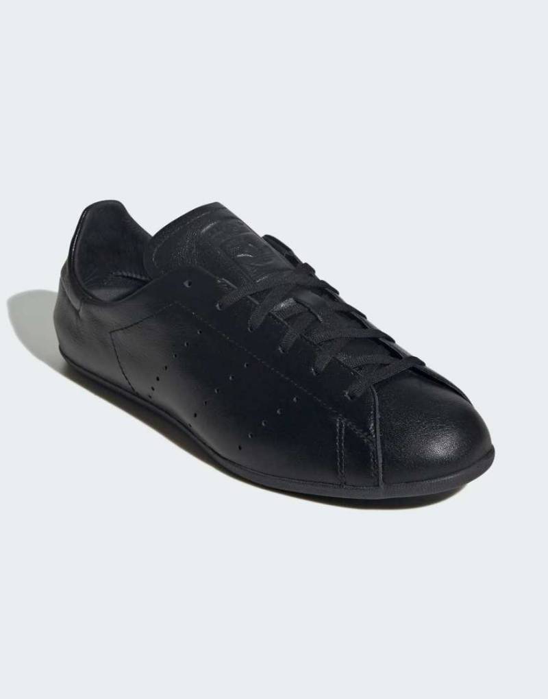 adidas Originals - Stan Smith Lo Pro - Schuhe in Kernschwarz/Kernschwarz adidas Originals - Stan Smith Lo Pro - Schuhe in Kernschwarz/Kernschwarz von adidas Originals