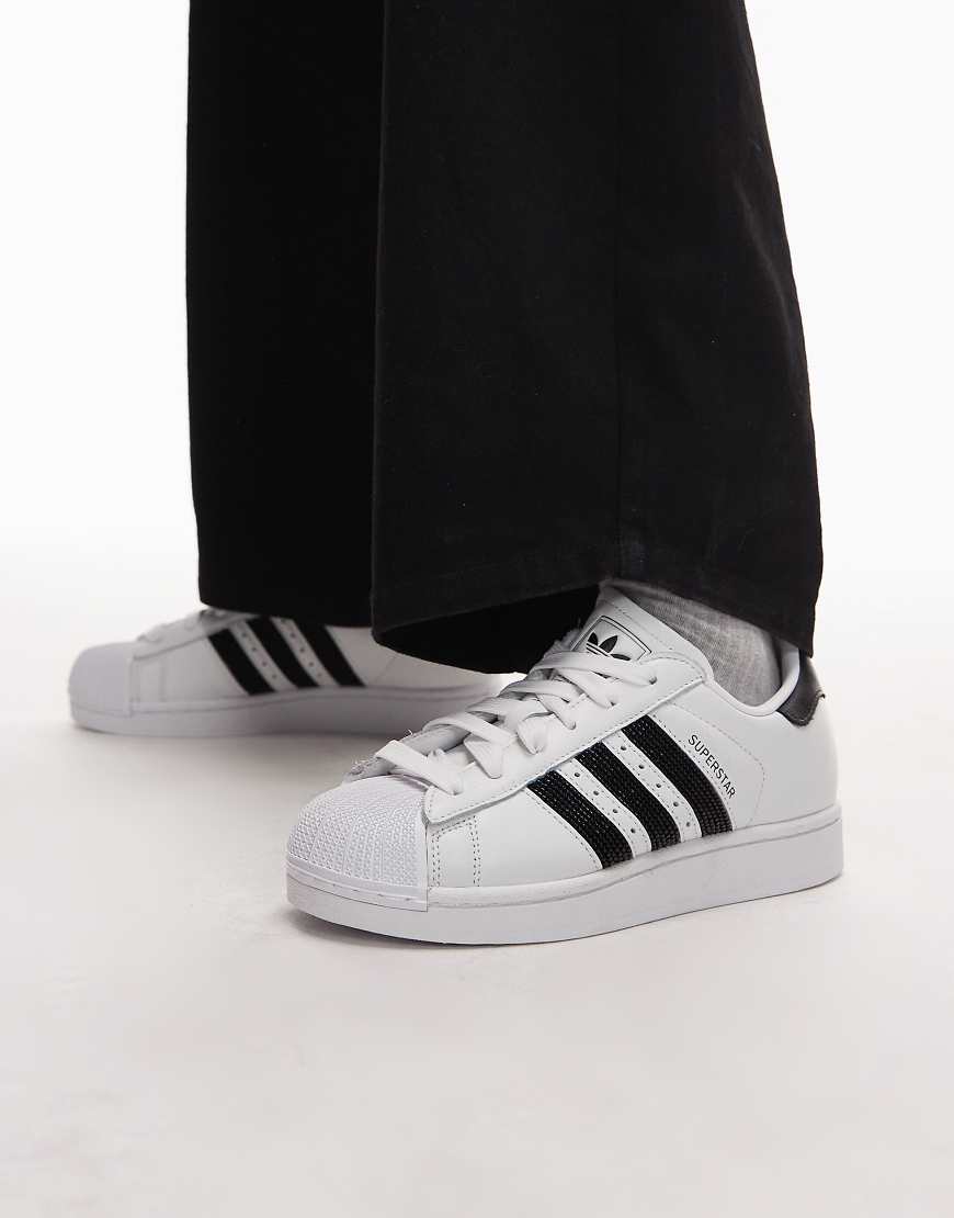 adidas Originals - Superstar II - Sneaker in Weiß und Schwarz mit Schmucksteinen von adidas Originals