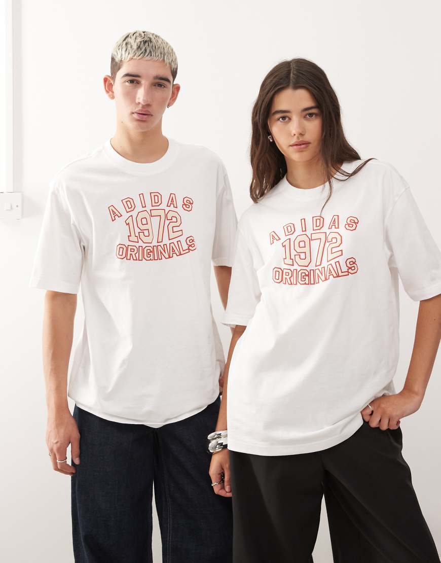 adidas Originals - T-Shirt in Weiß mit 1972-Grafikprint von adidas Originals