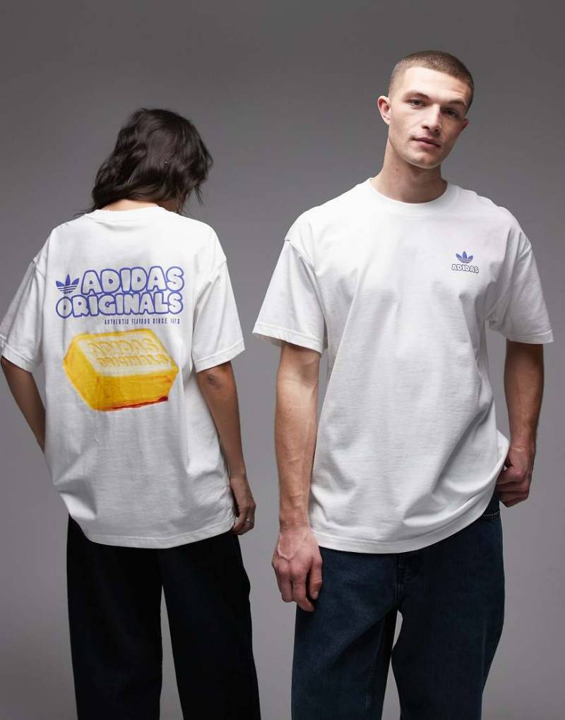 adidas Originals - T-Shirt in Weiß mit Butter-Grafikprint von adidas Originals