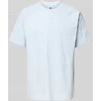 adidas Originals T-Shirt mit geripptem Rundhalsausschnitt in Hellblau, Größe XS adidas Originals T-Shirt mit geripptem Rundhalsausschnitt in Hellblau, Größe XS von adidas Originals