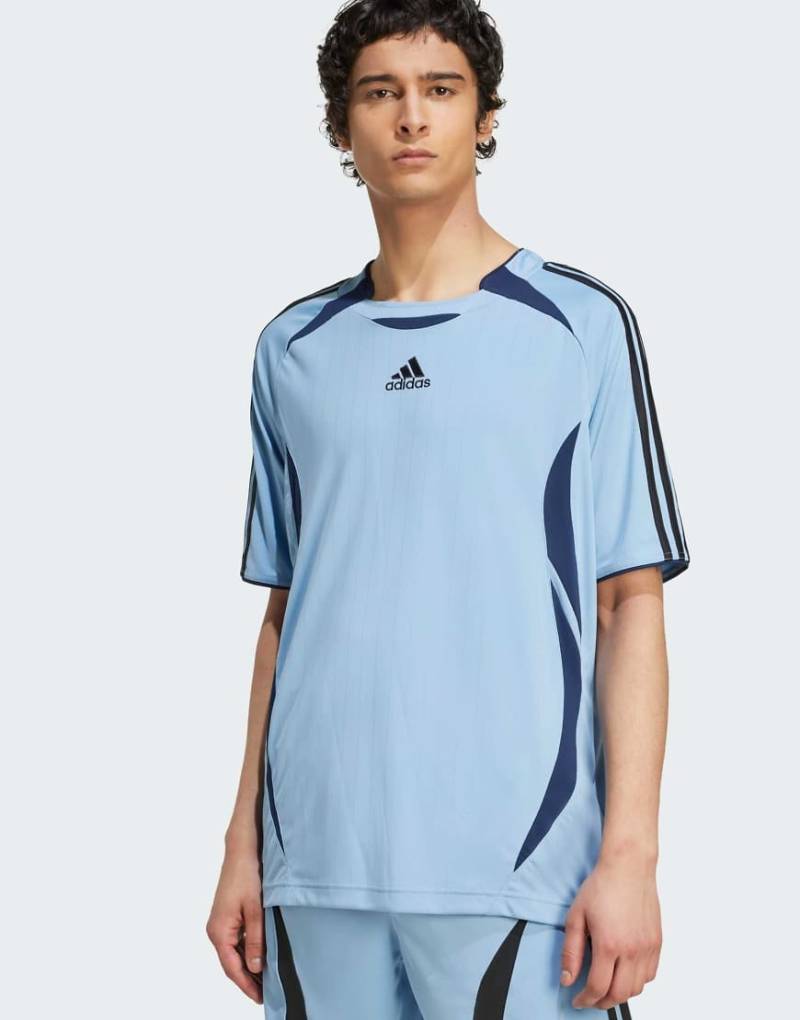 adidas Originals - Teamgeist Adicolor - T-Shirt in Aschblau/Schwarz von adidas Originals