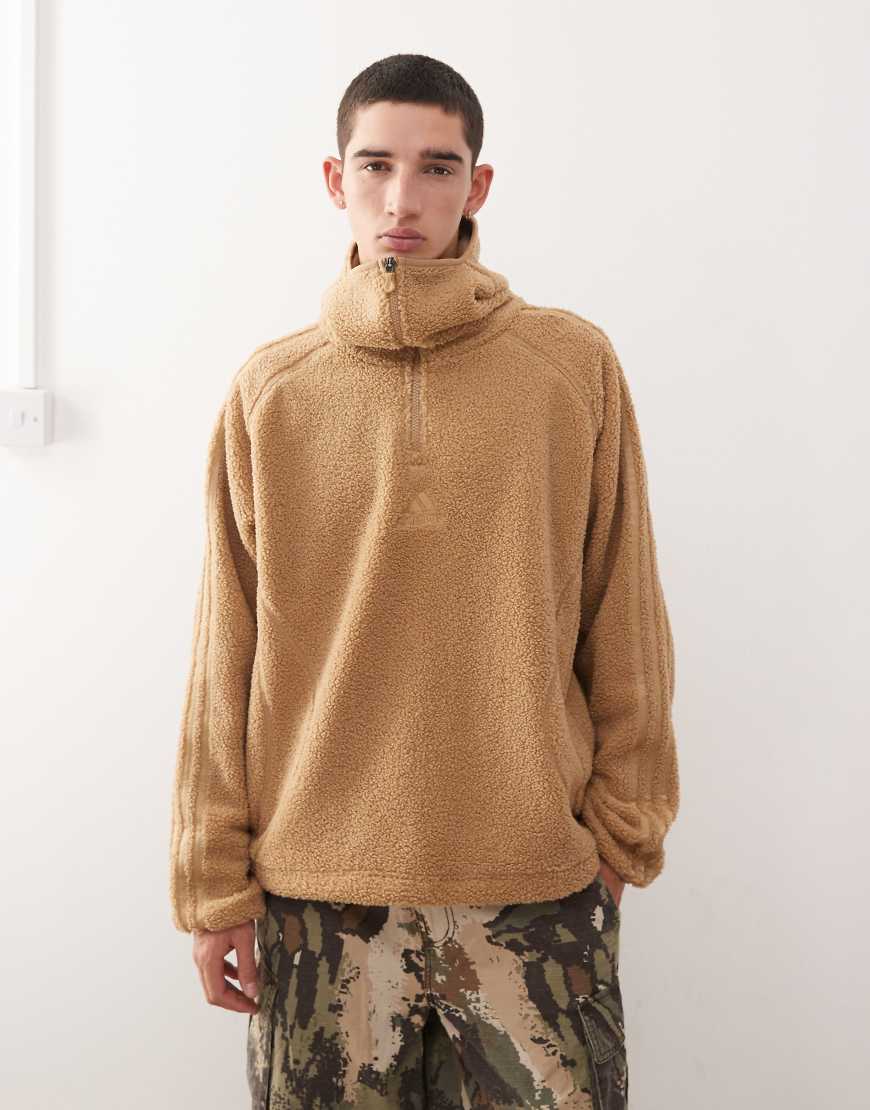 adidas Originals - Teamgeist - Kapuzenpullover aus Teddystoff in Braun mit kurzem Reißverschluss-Brown von adidas Originals